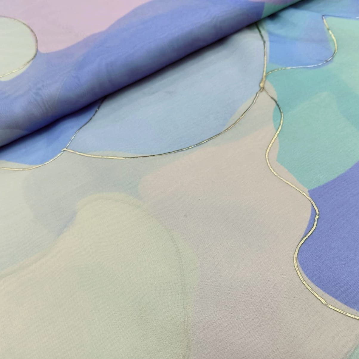 Tabby silk with digital print + Foil print