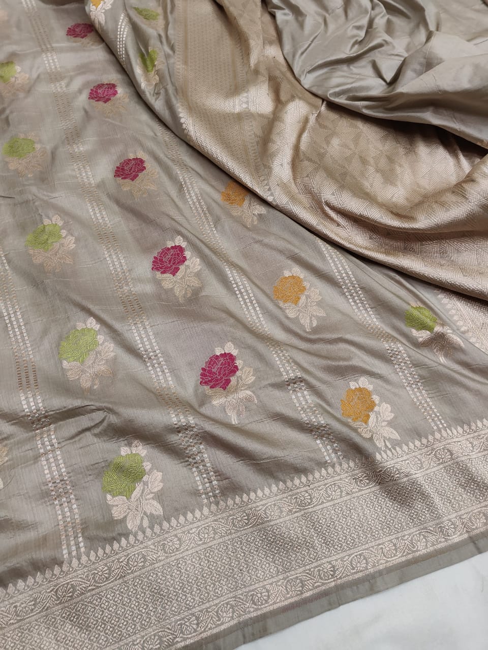 Katan Saree with Meenakari Weaved